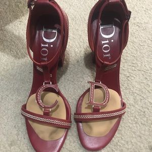 Christian Dior vintage logo heels